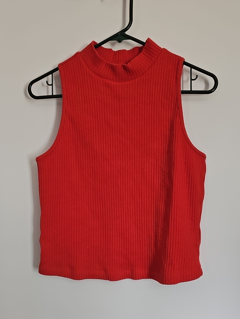 Old Navy Ribbed Mock-Neck Tank Top - Red